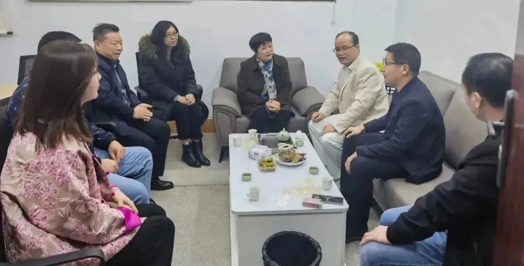 领导关怀 ｜ 金平区领导新春走访看望新阶联