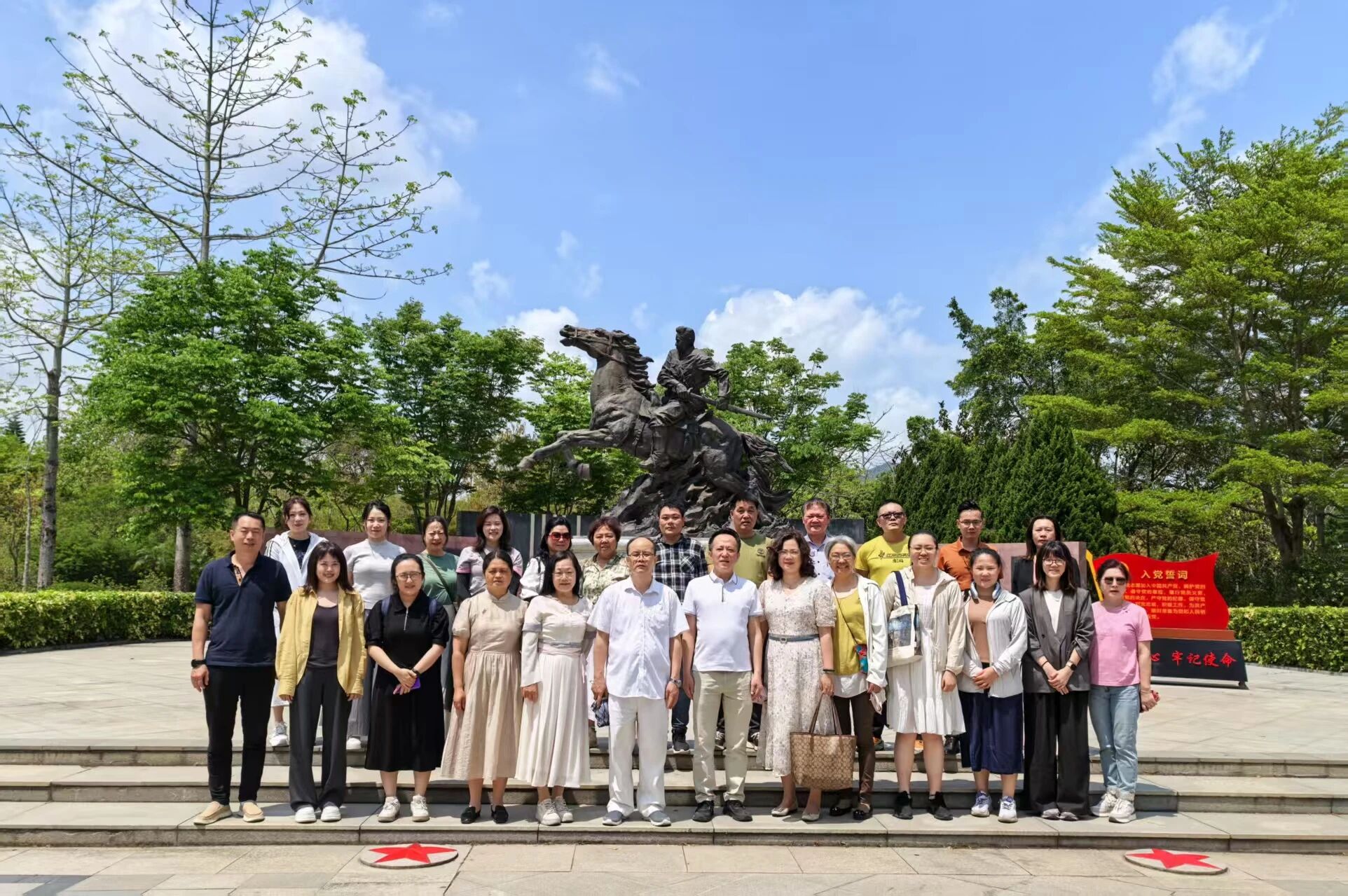 c19ac5aa111e60aac5042bed2b3cba.jpg 002.jpg